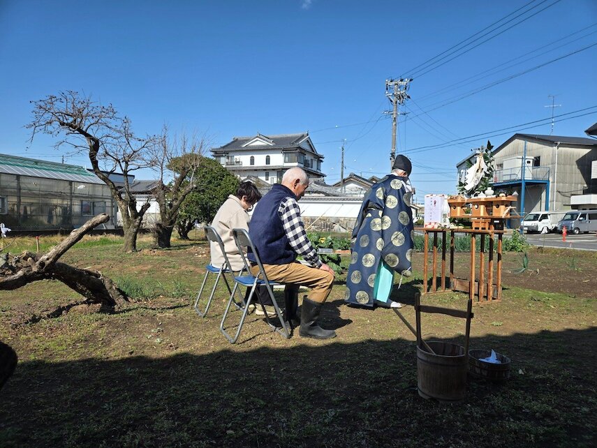 家づくりのスタートは 樹木伐採のお祓いの外観
